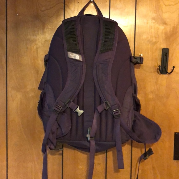 The North Face Borealis Backpack - Picture 2 of 4